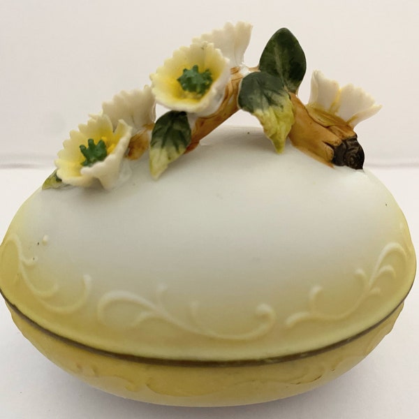 Vintage Lefton Porcelain Bisque Hand Painted Yellow Flower Egg