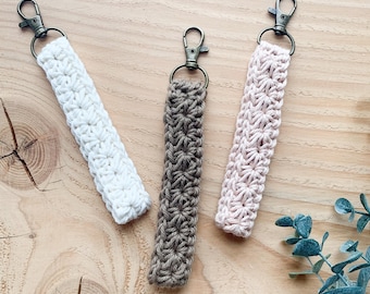 CROCHET PATTERN, Boho Wristlet Pattern, Crochet Keychain Pattern, Beginner Friendly Crochet Pattern, Cotton Yarn Stash Buster, PDF Download