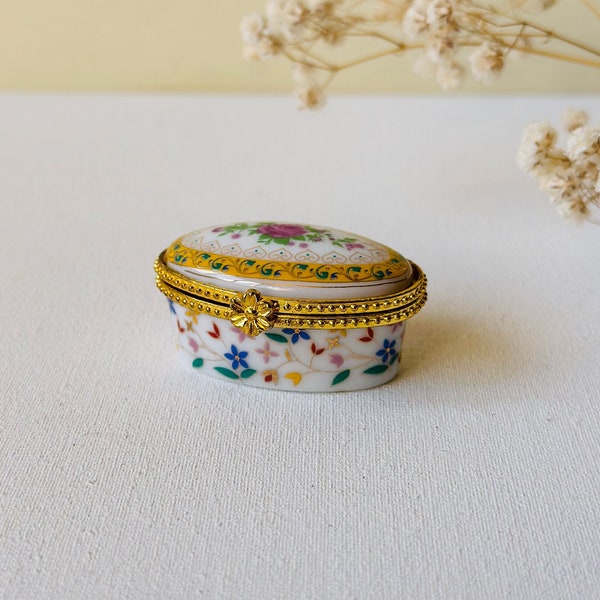 Vintage oval ceramic pill box with floral print, Small medicine organizer, Pill container, Porcelain pill case