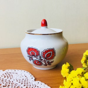 Vintage porcelain sugar bowl with floral design, Ceramic sugar pot with lid, Retro sugar container, Small sugar jar