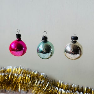3er Set Vintage Mini Weihnachtskugeln, 1,6 &#39;&#39; Glasschmuck, kleine Weihnachtsbaumdekoration, Weihnachtsschmuck