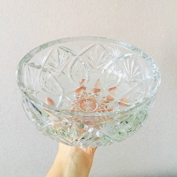 Bohemian serving crystal bowl philipshigh.co.uk