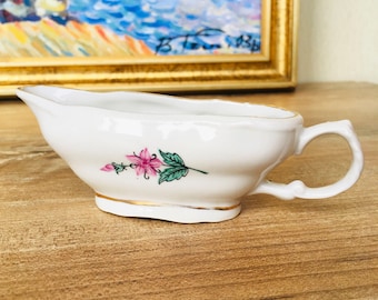 Vintage porcelain sauce boat with floral motif, Gravy boat with handle, Ceramic sauciere, Retro sauce bowl