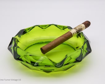 Vintage Viking Epic Green Glass Diamond Cigar Ashtray|  Mid Century Modern Barware | Unique Trinket Tray