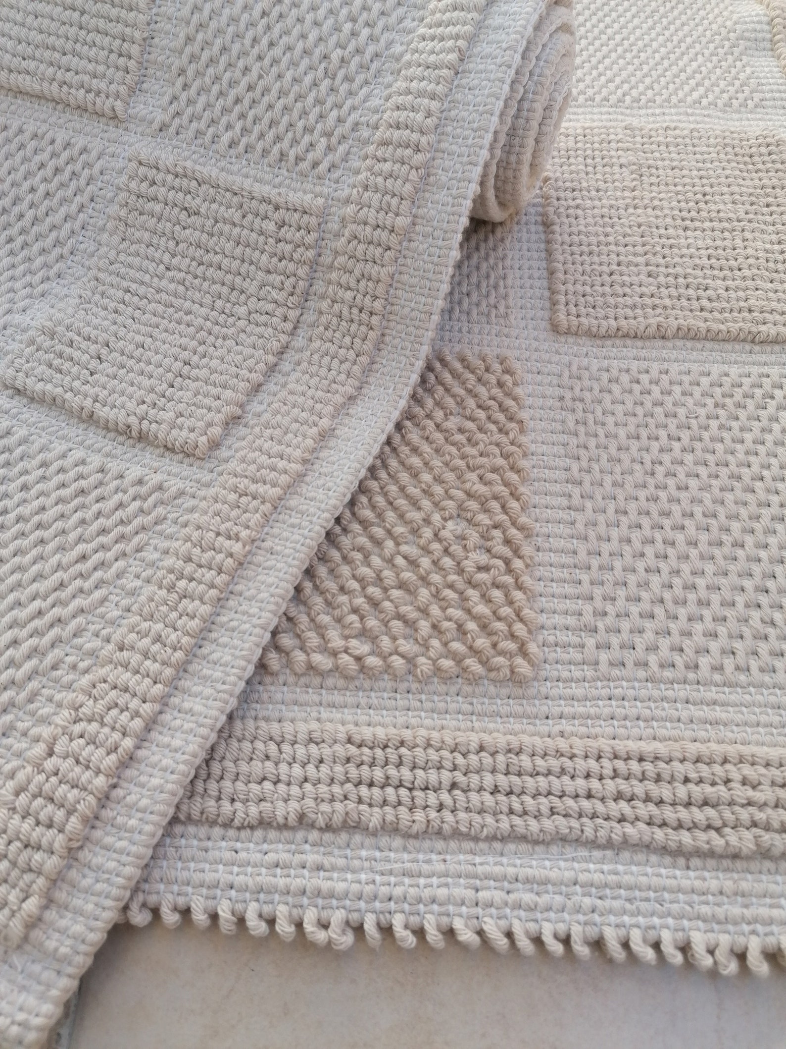 Natural Cotton Mediterranean Bath Mat Anti Slip Recycled Cotton Bath