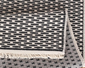Washable Cotton Rug - NoN Slip - Boho Scandinavian Style -  Bath Mat - Multiple Size & Colors