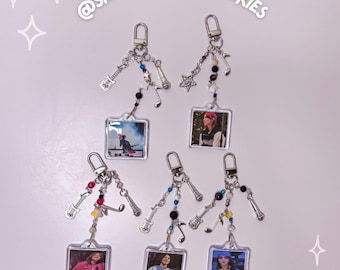 Billie Eilish Keychains, Photo Keychain, Handmade Charm Keychain, Aesthetic Keychains, Metallic Y2K Aesthetic Keychains, Guitar Keychain