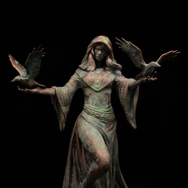 1/2 Scale Nocturnal Statuette - Tabletop
