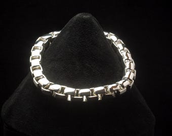 Heavy Round Box Chain Bracelet with Sturdy Foldover Clasp