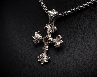 Collar de cruz ornamentada - Plata