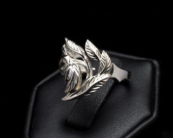 Anillo de hoja de plata de ley Windswept