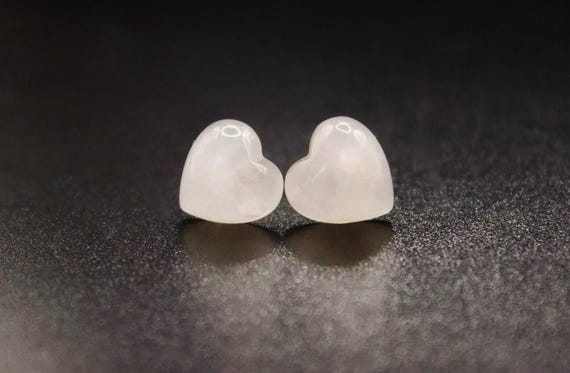 14K Gold White Jade Jadeite Carved Heart Stud Vintage Earrings Signed WWW