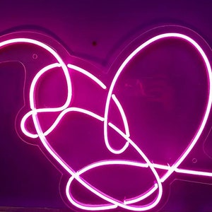 Love Yourself Neon Sign, Teen Kpop Gifts, Kpop Home Decor, Kpop Wall Art, Kpop Decor, Heart Neon Sign Sedroom, Large Neon Sign Heart