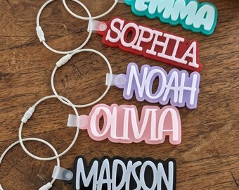 Personalized Name Keychain for Bags, Custom Summer Gift for Kids Duffel Bag, Bulk Event Gift Bag Key Chain