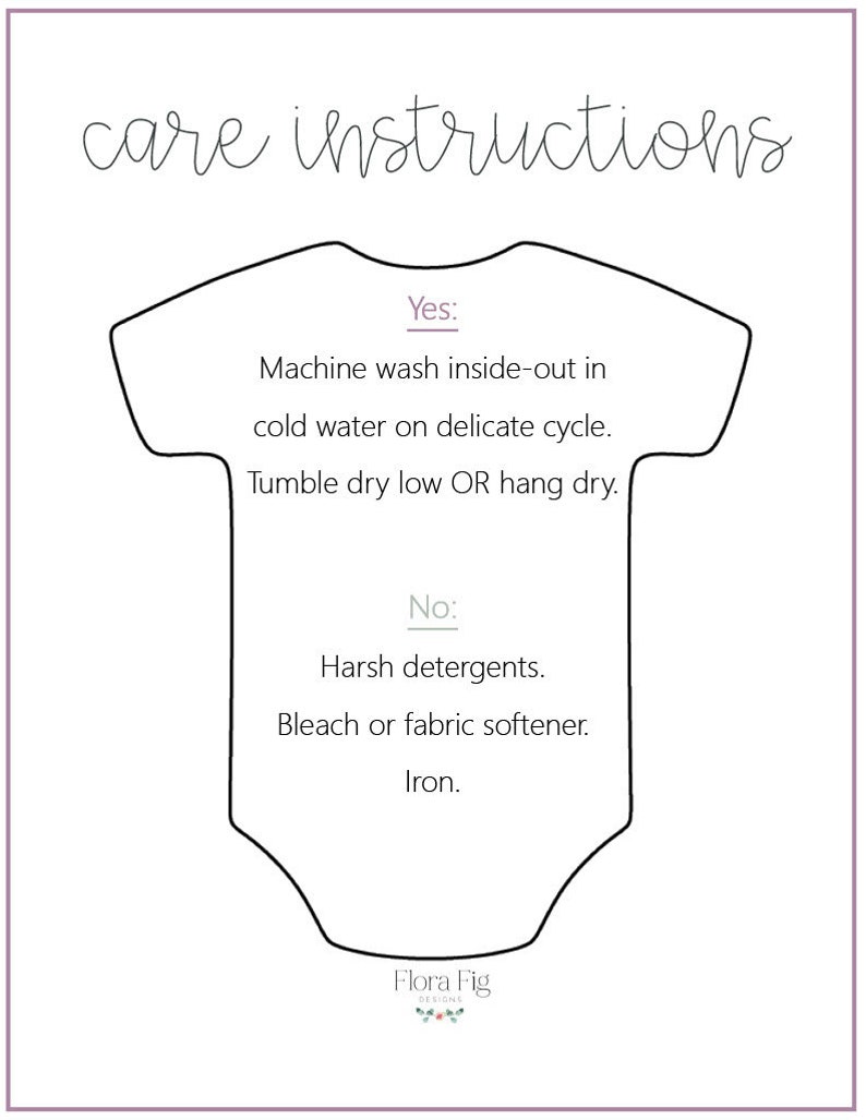 Puede incluir: Una ilustraci&oacute;n en blanco y negro de un body con instrucciones de cuidado para el lavado y secado. Las instrucciones incluyen lavar del rev&eacute;s en agua fr&iacute;a en un ciclo delicado, secar en secadora a baja temperatura o colgar para secar, y evitar detergentes fuertes, lej&iacute;a, suavizante y planchar.