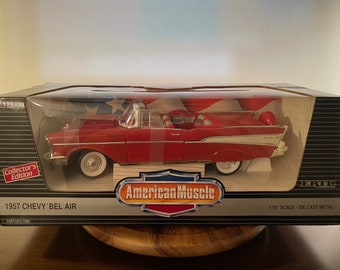 Chevrolet Chevy Bel Air sport coupé 1957 rouge 1/18 ERTL - Collection