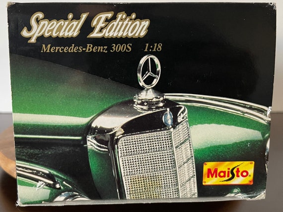 1955 Mercedes Benz 300S Special Edition Die Cast Metal Maisto 1:18