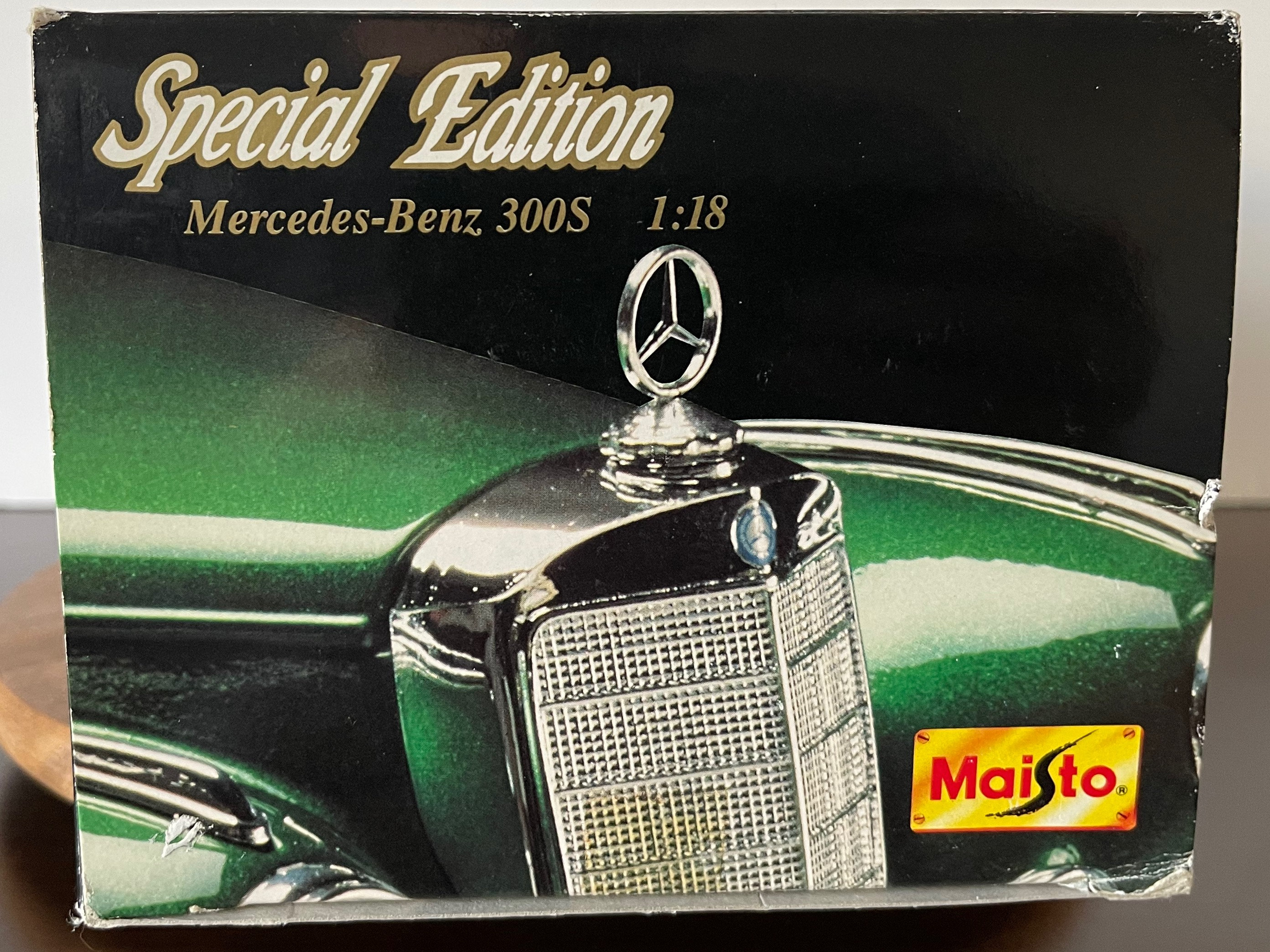 Maisto メルセデス・ベンツ 300SLR プレミアエディション 1955 Maisto メルセデス・ベンツ 300SLR プレミアエディション 1955
