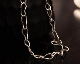 Short textured chain made by hand, hammered texture necklace, adjustable necklace, sterling silver or bronze irregular shaped chain