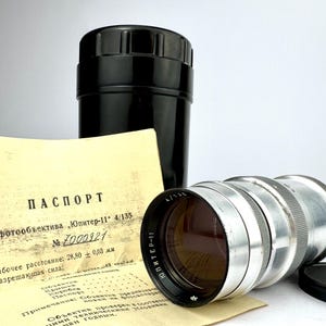 Obiettivo JUPITER 11 Red P da 135 mm f/4, attacco teleobiettivo M39, s/n 7000921