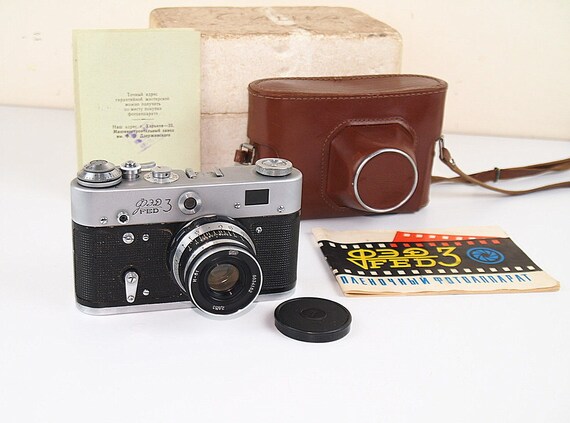 Vintage Soviet Camera FED - 3 Lens INDUSTAR - 61 (2,8 / 53 Vintage Soviet Camera FED - 3 Lens INDUSTAR - 61 (2,8 / 53