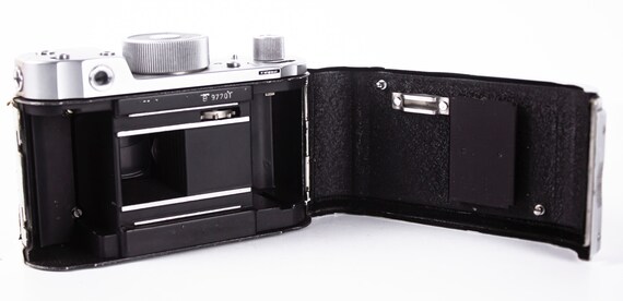 Schneider-Kreuznach Xenon 40mm f1.9 ロボット Xenon 40mm f1.9 (Robot) – FLASHBACK CAMERA