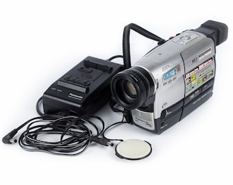 Film Cinema Filming Apparatus Video Camera PANASONIC NV - RZ1EN