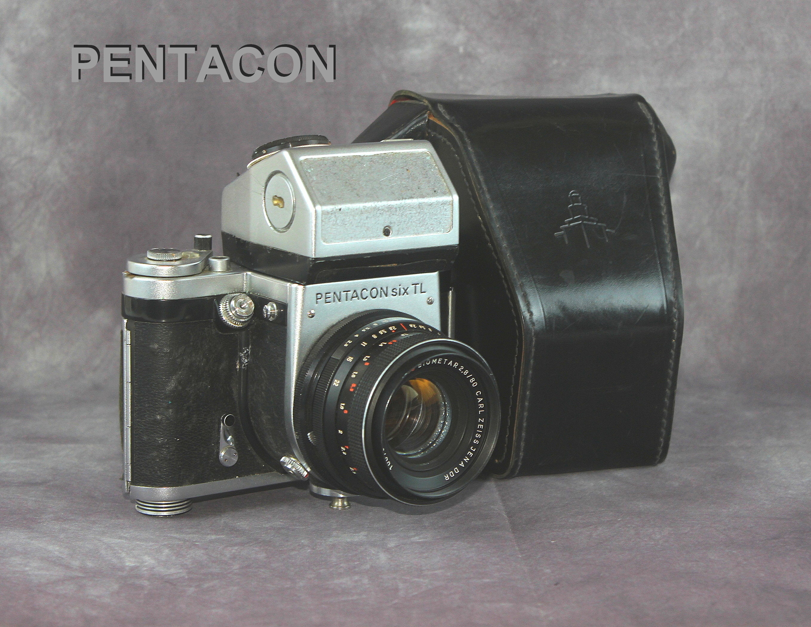 ペンタコンsix Carl Zeiss Jena Tessar 80mm 2.8 Carl Zeiss Jena Tessar 80mm F2.8 Pentacon Six Medium Format