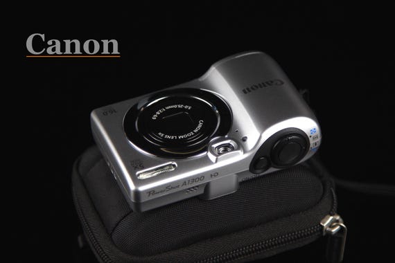 Digital Camera CANON A - 1300 Power Shot Lens Canon Zoom 5X