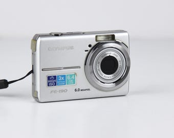 Digital Camera OLYMPUS FE-190 Lens AF 3 X Optical Zoom 6.3 - 18.9