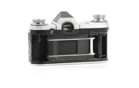 ビンテージカメラ PRAKTINA FX レンズ Carl Zeiss Jena ドイツ製 
