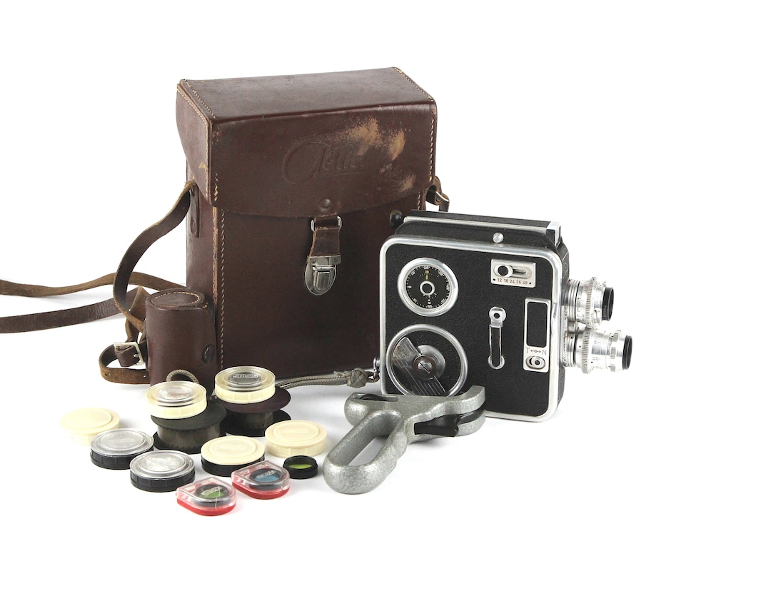 Super 8 / Caméra 8 mm Meopta Admica 8F - fabriquée au Tchécoslova