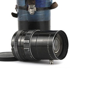 PENTACON auto lens  2.8 / 135 Mount M42 Made in Germany
