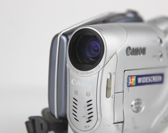 Film Cinema Filming Apparatus Video Camera CANON DC 95 E