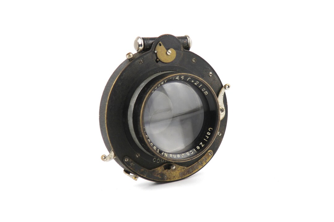 A Carl Zeiss Jena Tessar 1:6.3 f =13cm on a 3 Autographic Kodak Special model A ?? Mmmm, strange