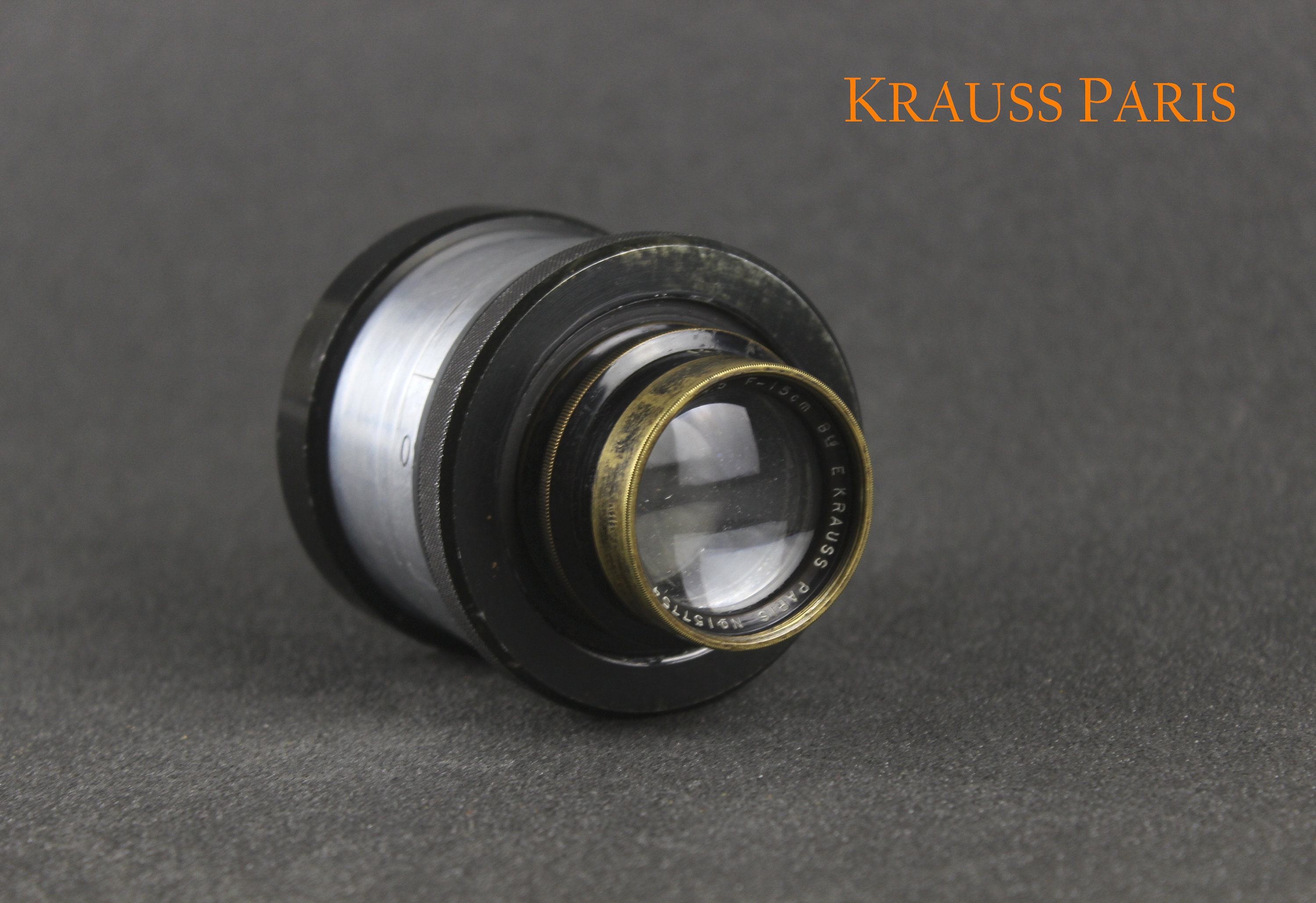 Objectif Tessar Krauss En Laiton – F = 26 Cm, Ouverture 1:5,6 – Pour Chambre Photographique