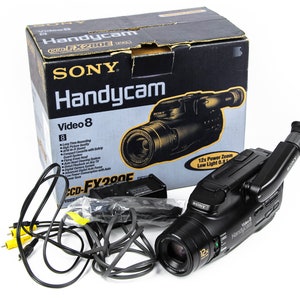 Film Cinema Video Camera SONY Handycam CCD-FX280E Made in Japan ...