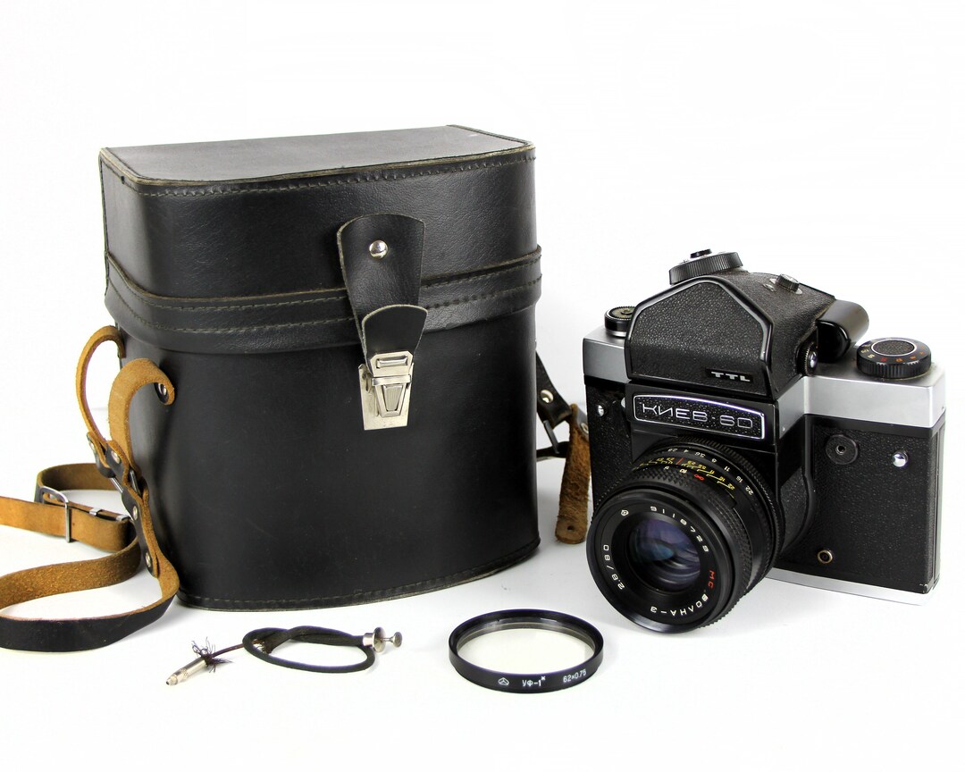 Soviet Camera KIEV 60 Ttl Lens Mc VOLNA (2,8/80) PENTACON Six X  Medium Format X Made in Ussr Australia