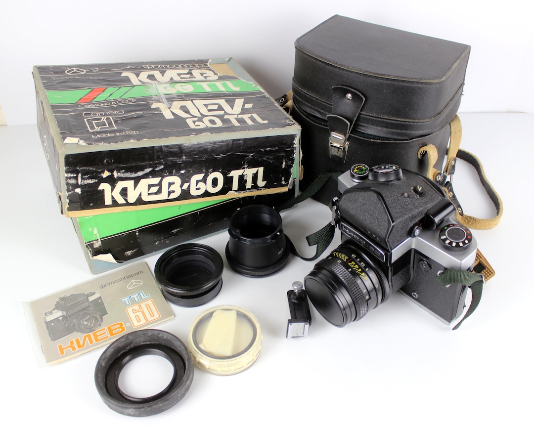 Soviet Camera KIEV 60 Ttl Lens Mc VOLNA (2,8/80) PENTACON Six X  Medium Format X Made in Ussr