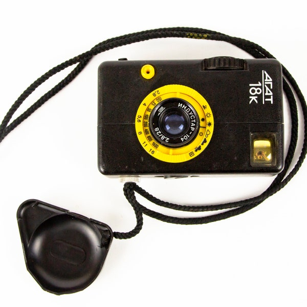 AGAT 18 K Film Camera  BelOMO half-frame 35mm lens  2.8/28mm   Industar-104