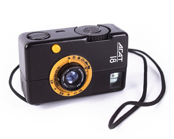 AGAT 18 Film Camera BELOMO Half-frame 35mm Lens 2.8/28mm