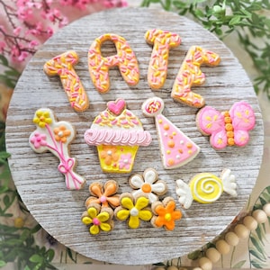Personalized Flower Dog Birthday Cookie Gift Box