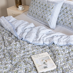 Steel Blue Indian Handblock Printed Reversible Floral Cotton Quilt, Handcrafted Jaipuri Quilt, Lightweight Blanket, Cozy Soft Cotton Bedding