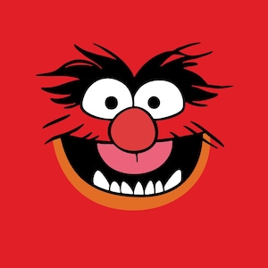 Könnte beinhalten: Cartoon-Illustration von Animal aus den Muppets. Das Bild zeigt Animals Gesicht mit rotem Hintergrund. Sein Gesicht ist rot mit schwarzem Fell, großen weißen Augen, einer roten Nase und einem weit geöffneten Mund mit rosa Zunge und weißen Zähnen.