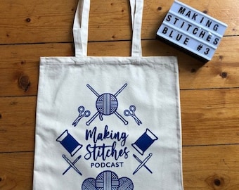 Bolsa de proyecto de lona de algodón serigrafiada con el logotipo de Making Stitches Podcast (Azul 3)