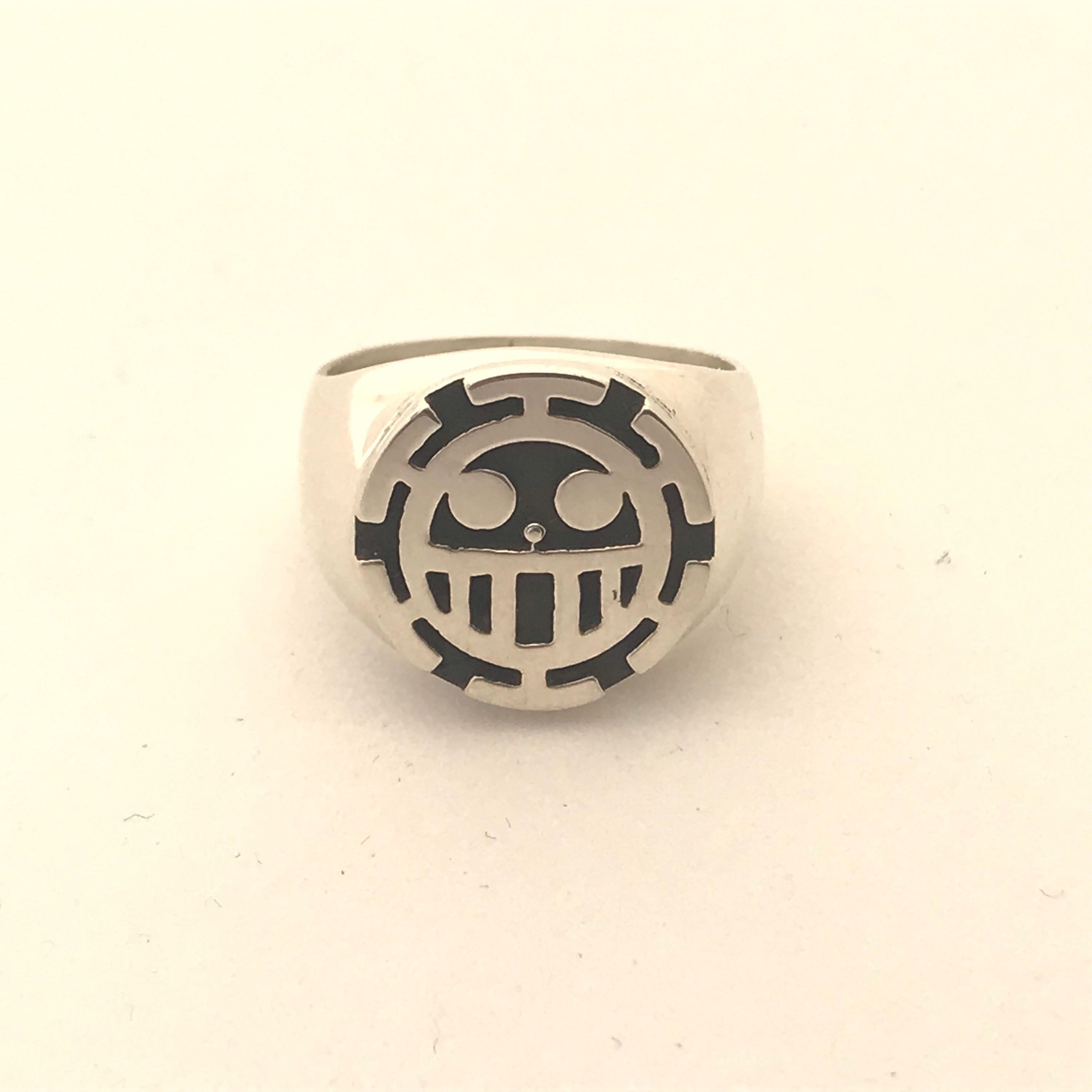 トラファルガー・ローの指輪。ワンピース。 - Etsy 日本