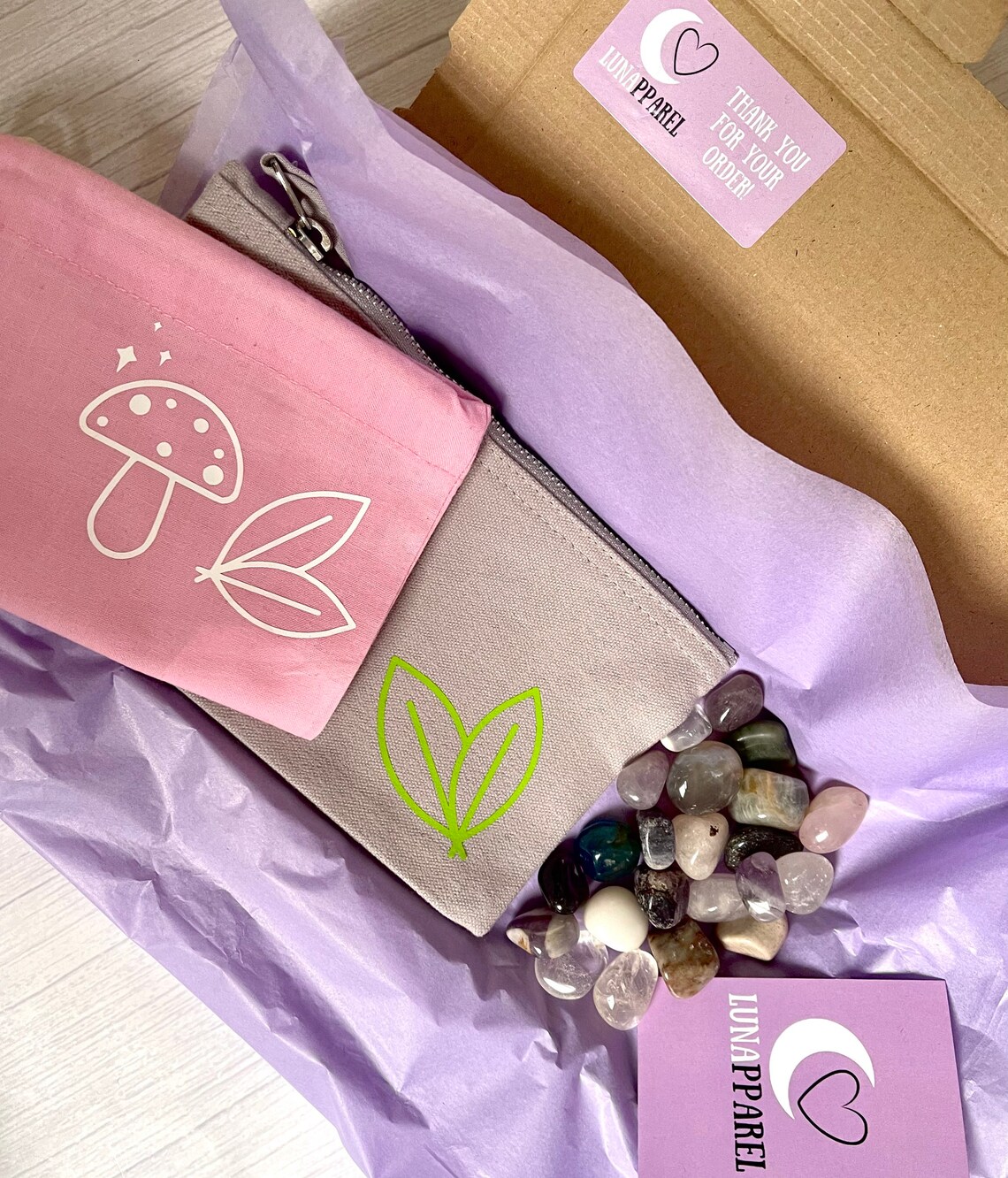 Mushroom & Leaf Drawstring Bag Leaf Zip-up Pouch and Crystal - Etsy