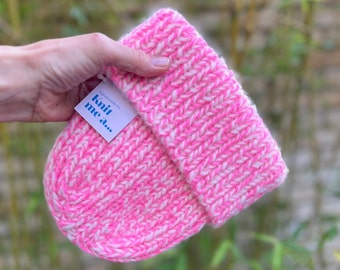 Hand knitted Beanie - Neon Pink/Ivory - S/M