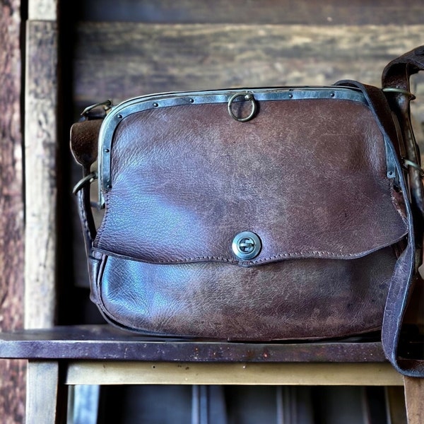 Vintage French Brown Leather Messenger Bag, Brown Leather Bag With Metal Frame, Old French Shoulder Bag, Leather Postal Bag