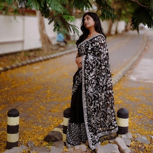 Black Georgette Silk Saree: Embroidered Indian Wedding Party Wear